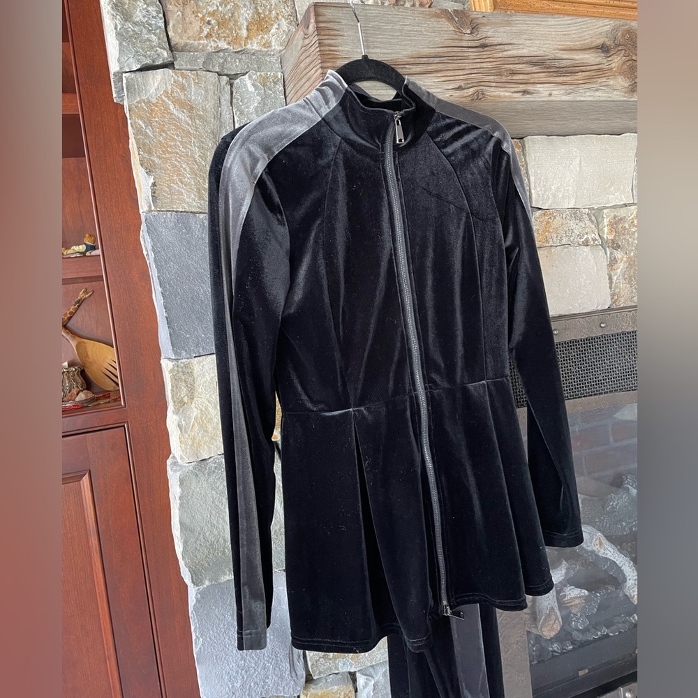 Black Boston Proper Sports Set